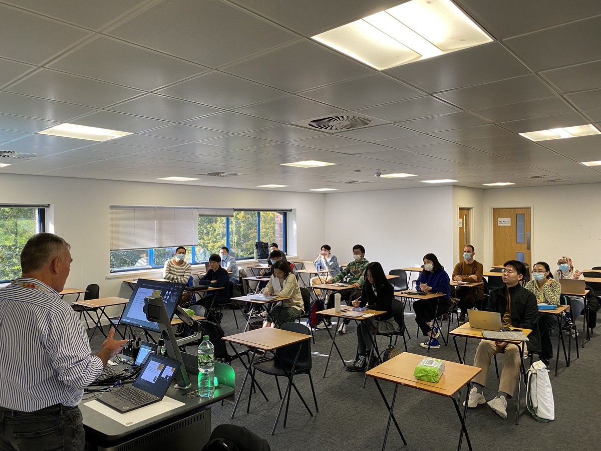 Welcome to the new cohort of Polymer MSc students at Warwick! We do face to face lectures and hands on lab experiments to teach the tricks of polymer chemistry. <a href="/HaddletonGroup/">Haddleton Group</a> was first to teach them this week. @bonlab and <a href="/SebPerrier/">Sebastien Perrier</a> to follow next Monday!