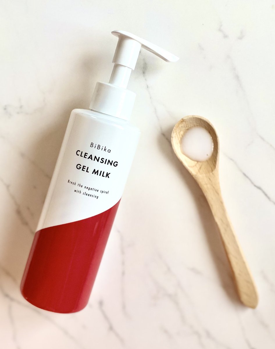 kuumyu0113's tweet photo. チュラコス株式会社様の「BiBika CLEANSING GEL MILK」をお試しさせていただきました🤗
クレンジングジェルとクレンジングミルクのいいとこどりをした、新発想のクレンジングジェルミルクです💖
しっかりメイクでもするんと落ちてくれます🥺✨
#BiBika
#クレンジングジェルミルク https://t.co/YcBHFqpZUr