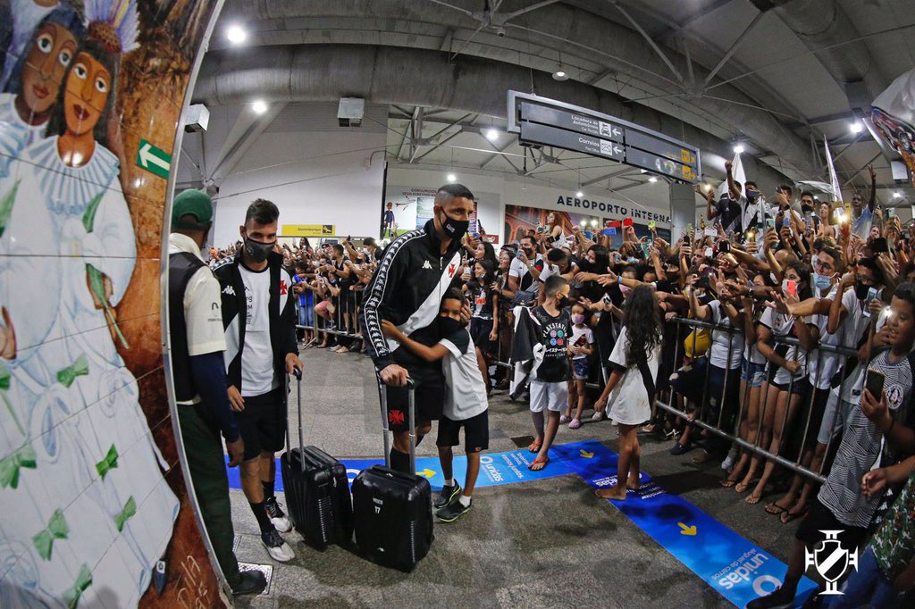 Vasco é recebido com festa em Aracaju e espera ver sua torcida no Batistão também. Foto: Rafael Ribeiro | VascoDaGama