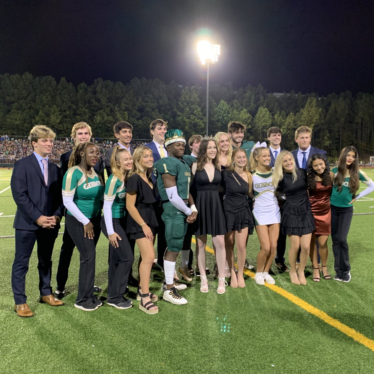 athleticscghsnc's tweet photo. HOMECOMING KING: Will Mason! 
HOMECOMING QUEEN: Megan Adams! https://t.co/8HOO68sFMt