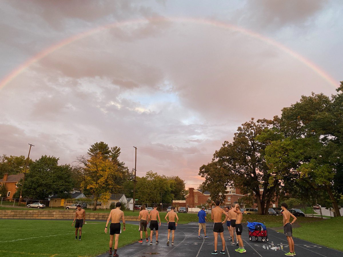 XcRaider's tweet image. Won’t get too many opportunities like this! Beautiful evening for a workout, Go Raiders!