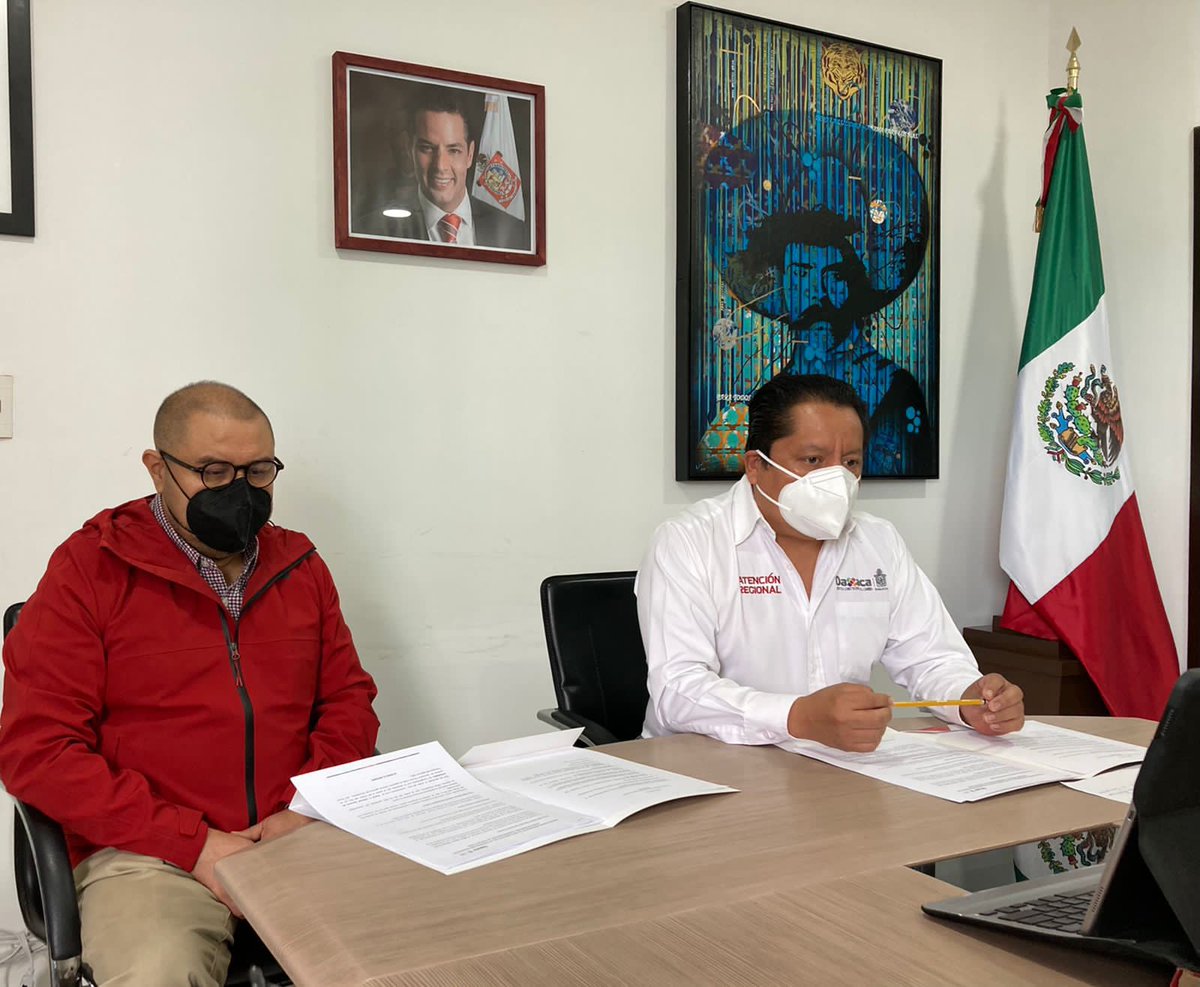 marco_cuevas_'s tweet photo. Por instrucción del Gdor. @alejandromurat, durante la Junta Directiva de la @CGAR_GobOax, rendimos un informe de los trabajos realizados durante el tercer trimestre del 2021, en beneficio de las y los oaxaqueños.

Trabajamos en equipo para #CrearConstruirCrecer https://t.co/Y4kD0800xN