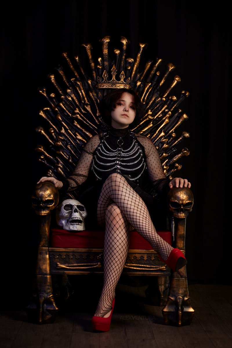 valexv84's tweet image. Don't let that sweet, innocent face fool you... that's how evil lures you in. 

Cosplayer: Lane
Location: Altered Visions Studio
Edited with NBP Retouch Tools
#nbpretouchtools #canon #offcameralighting #talentosfotograficos #globe_portraits #htxphotographer #houstonphotographer