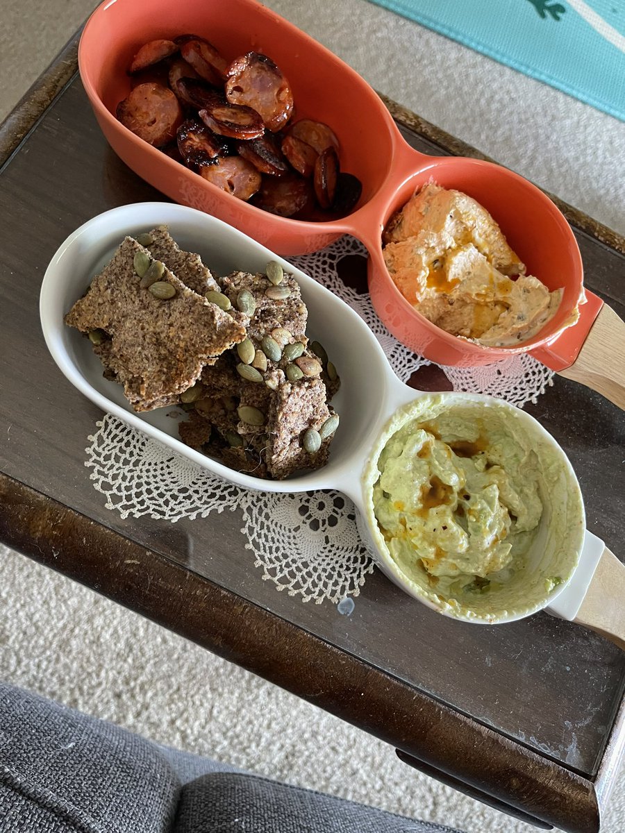 _RobynHerron's tweet photo. Anybody else find themselves singing โdips for dinnerโ? Or just this #putnut @OnlyMurdersHulu #OnlyMuders https://t.co/OQNICSprun