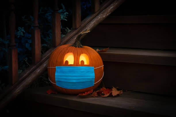 Trendy_Matter's tweet photo. The pandemic isn't over, how do you feel about Trick or Treating this year? π»
.
.
.
#TrendyMatter #Magazine #UpTODate #News #Subscribe #Entertainment #EntertainmentMagazine #Latest #Trend #InTheKnow #TheHype https://t.co/iqP95WOxT2