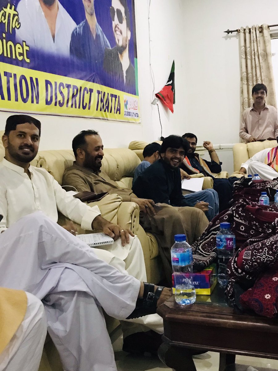 psfmansoor's tweet photo. Meeting of Hyderabad &amp; Mirpurkhas division held at Keenjhar Lake Thatta was chaired by Co-ordinator to chairman PPP, @MirSohrab. Regarding 17th Oct " Shuhda-e-Karsaz " Jalsa,reorganisation of PSF in educational institutions,struggle for restoration of student unions&amp;other issues. https://t.co/AwFmbSUdTw
