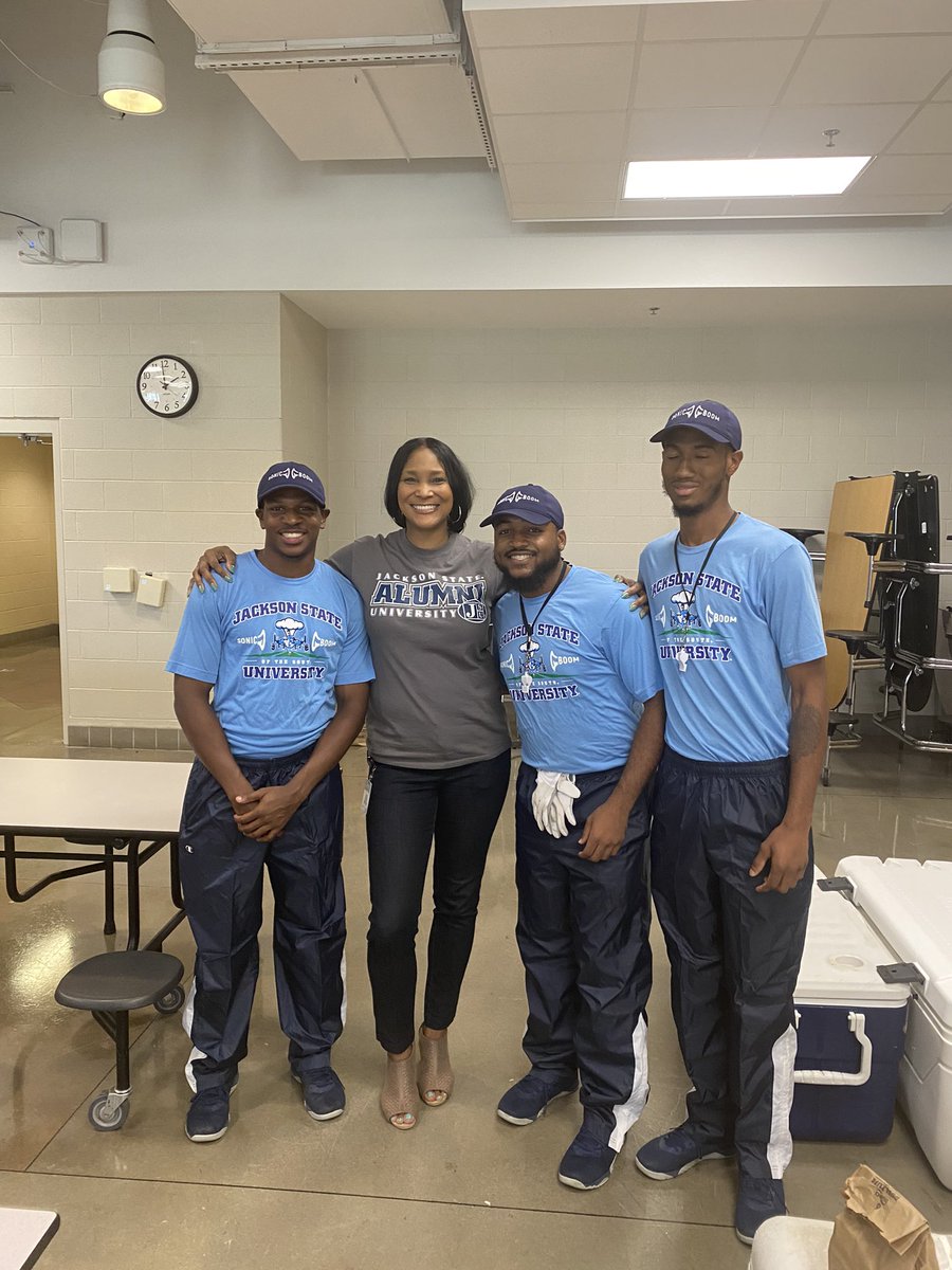 Dr. Kimberly C. Moss (@drkcmoss) on Twitter photo <a href="/JacksonStateU/">Jackson State U.</a> <a href="/SonicBoomOTS/">Sonic Boom of the South</a> Drum Majors #TheeIlove Thanks for hosting <a href="/bisonnews205/">A.H.ParkerHighSchool</a> <a href="/JacksonStateU/">Jackson State U.</a> <a href="/SonicBoomOTS/">Sonic Boom of the South</a> Drum Majors #TheeIlove Thanks for hosting <a href="/bisonnews205/">A.H.ParkerHighSchool</a>