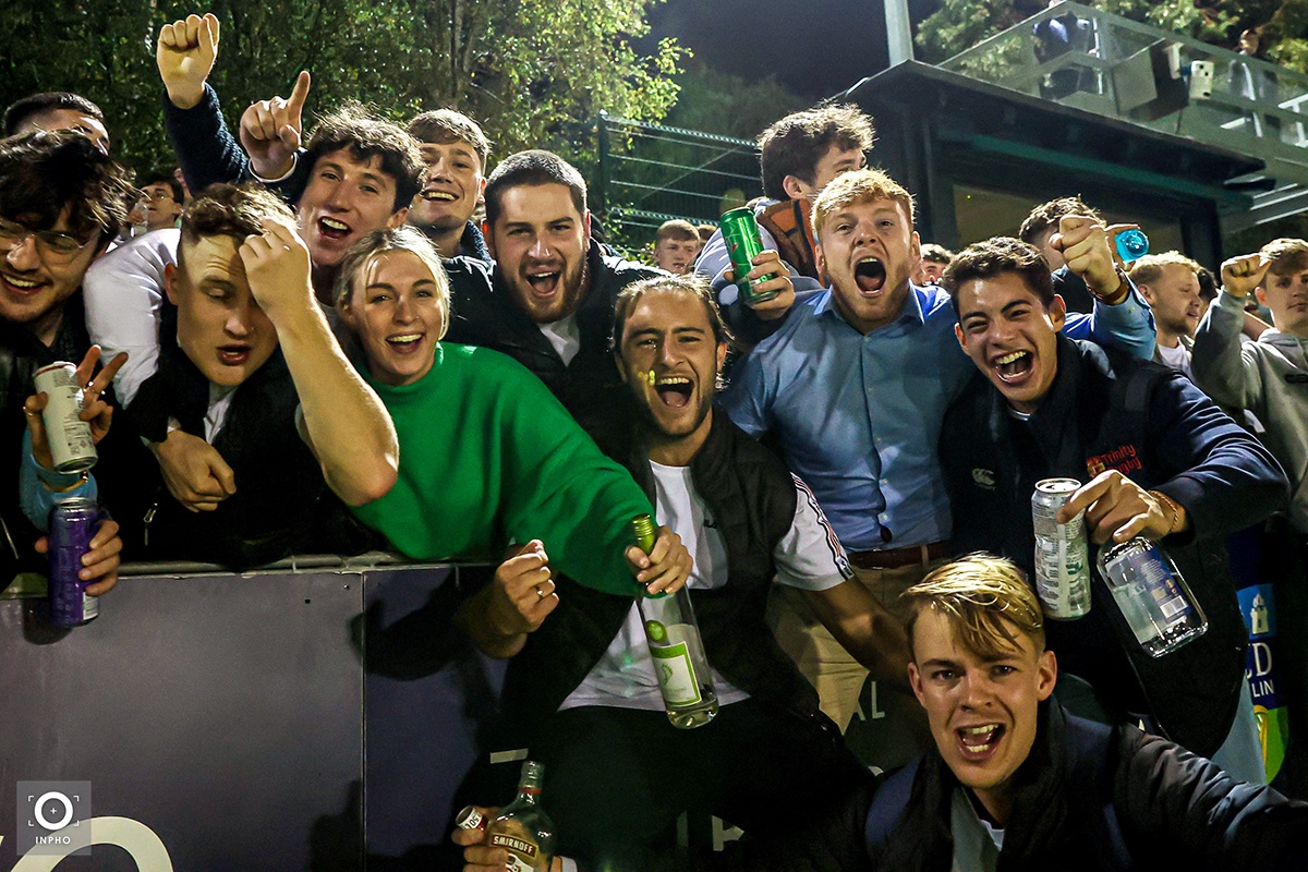 Inphosports's tweet photo. The bowl is a... library @DUFCRUGBY? (📸 @bennnbrady) https://t.co/ZyUnGiqzrU