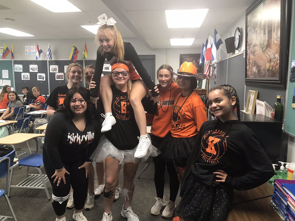 Spirit Day 5: TIGER PRIDE!!