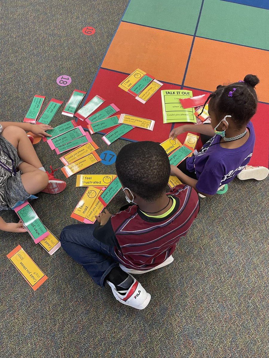 Today, I sorted out “I-Statements” with 2nd grade! Tell’em how ya feel, why ya feel that way, and how they can try to fix it 😀<a href="/MREmavs/">Morton Ranch Elementary</a> #schoolcounselor #problemsolving
