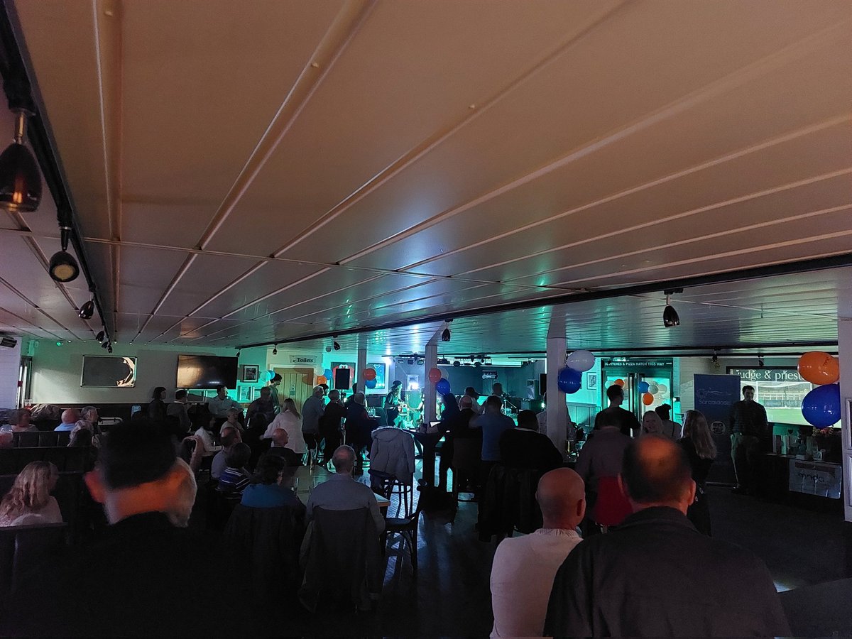 RussMnd's tweet photo. Elvis is in the building. Bromley FC supporting Caroline Jacobs fantastic live music event in aid of MND, the place is rocking! #TeamMND @bromleyfc @BromleyFCTrust https://t.co/2WJHNYw56q
