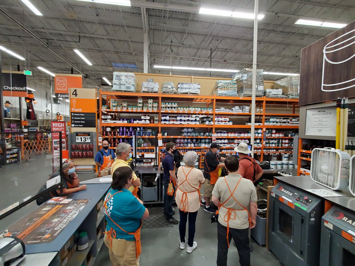 Last 2 mornings we've had Product Knowledge sessions in Paint and in Hardware. Allowing many associates to learn some basics in each department. @Sam_Wright1121 @MaeEvaWhite <a href="/JimSimmonsHD/">Jim Simmons</a>