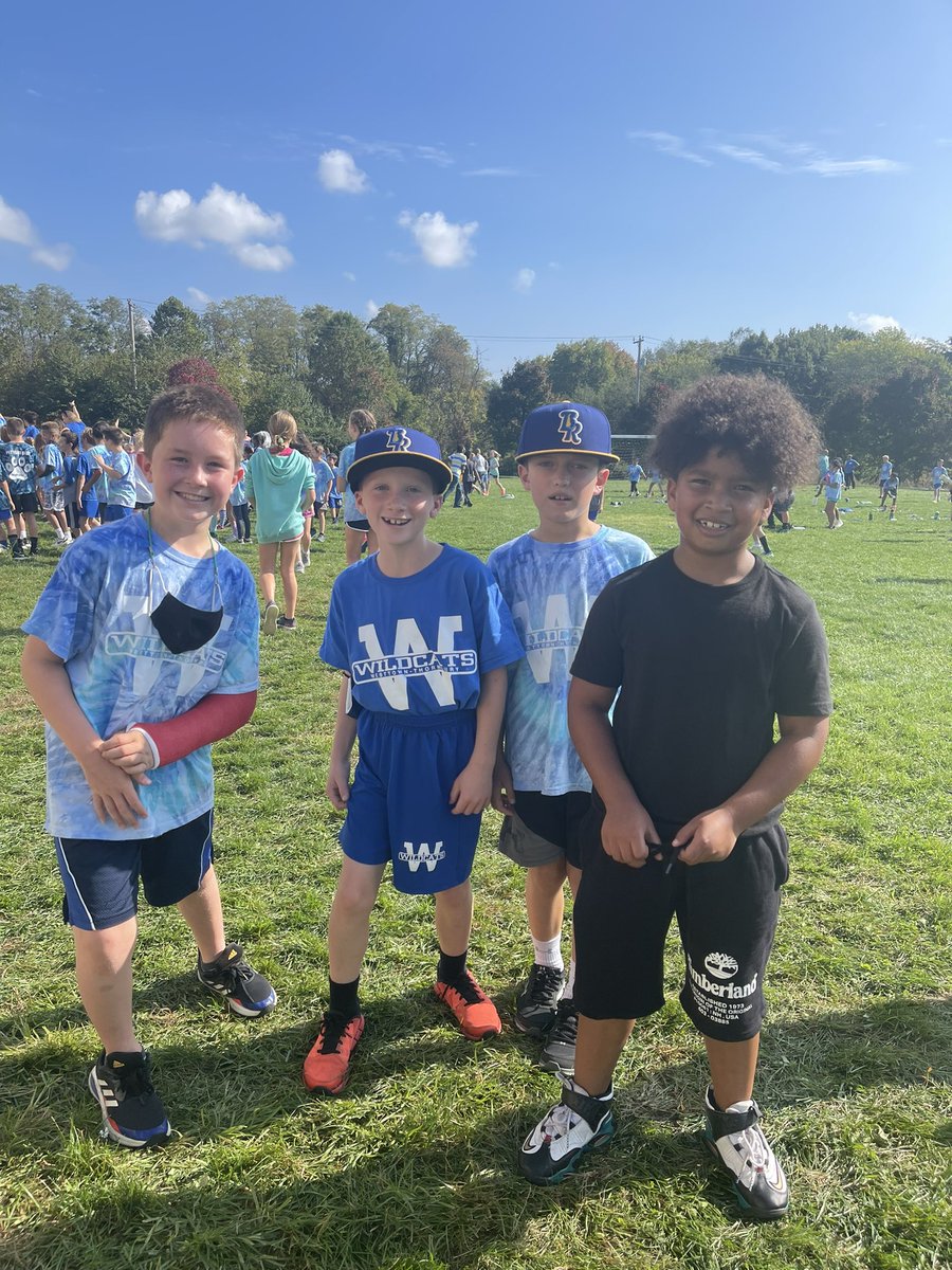 MsSesherWTE's tweet photo. Walk-A-Thon Day means lots of fun, countless smiles, and great friends! #teamWTE https://t.co/1YmgOn2752