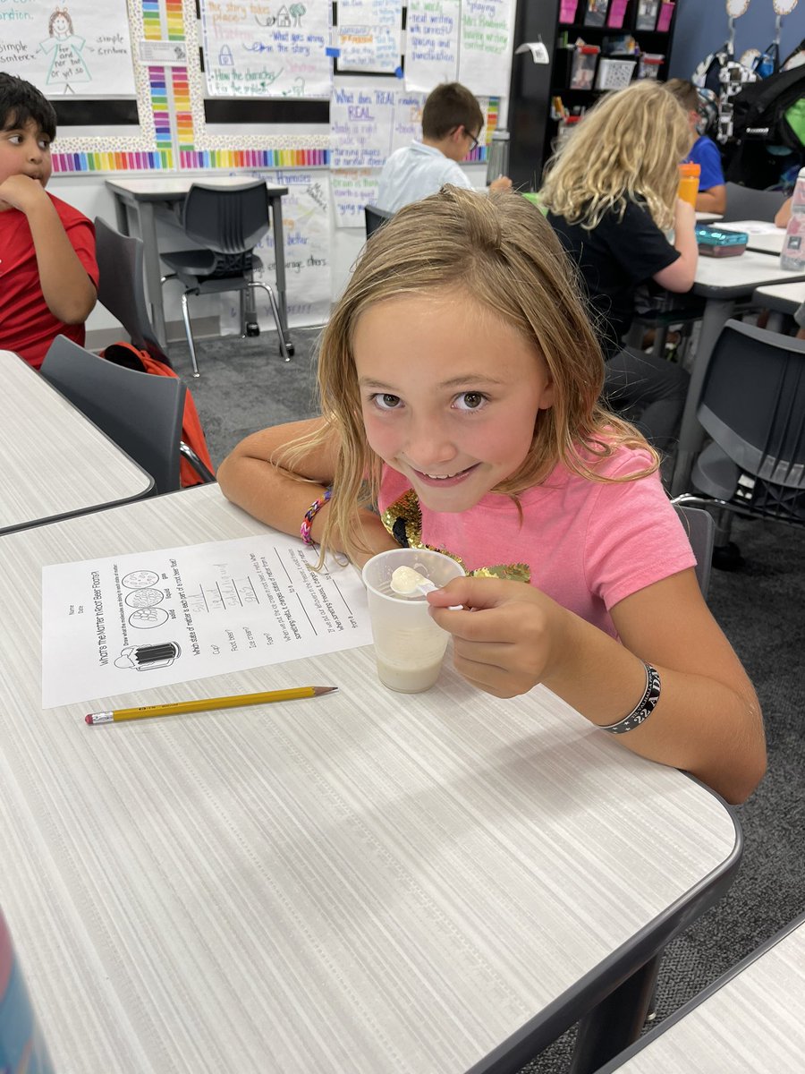 jrubyteaches's tweet photo. We had a blast wrapping up our matter unit today! The kids LOVED talking about solids, liquids, and gases, as well as how they change when heat is added or removed. Happy little scientists! #MelissaSchools #WWEmpowers #3rdgradescience #mattermatters https://t.co/vwYUnKYACL