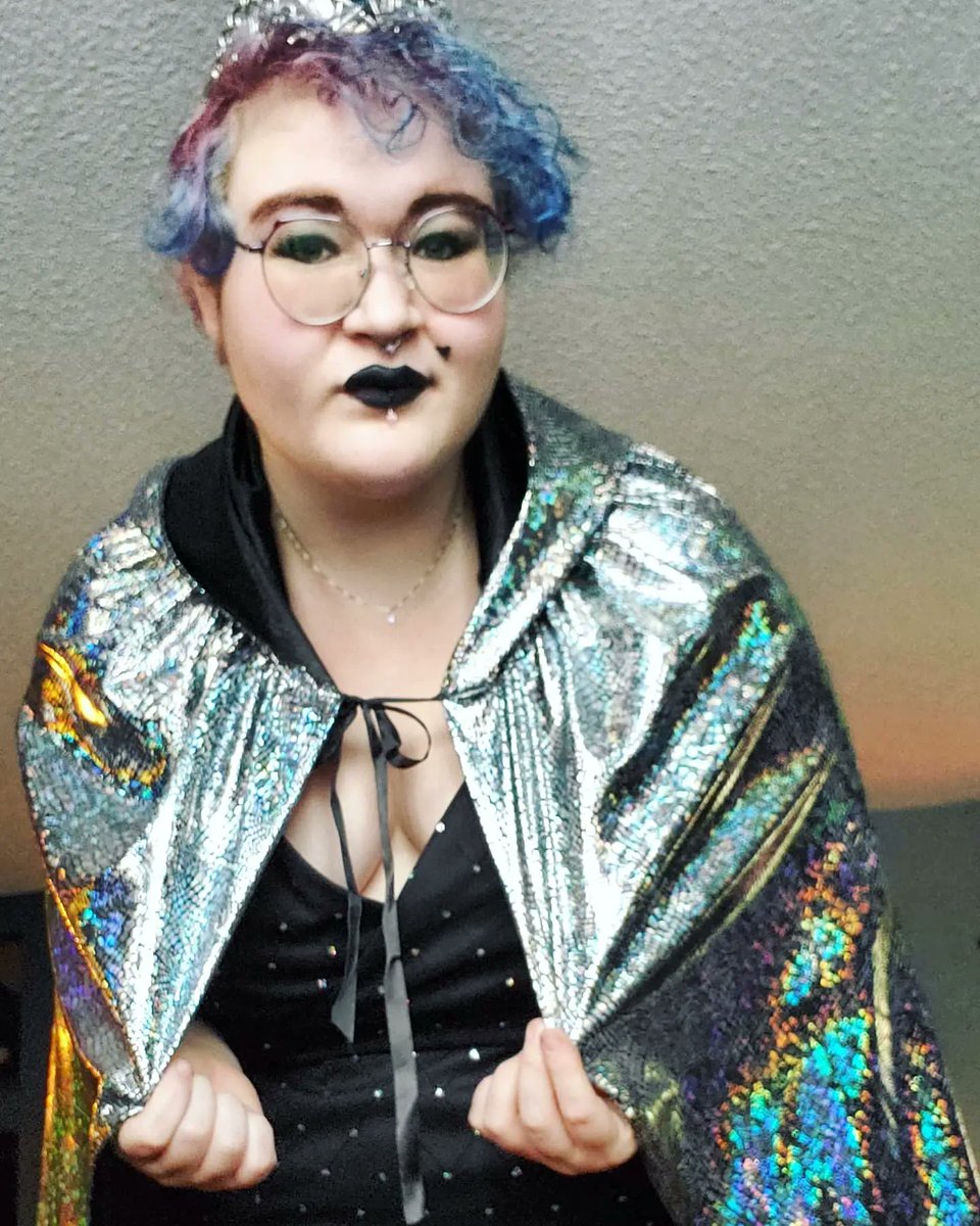 mutttbs's tweet photo. Let's play dress up and then I can peg you #pegginglover #sissydomme #domme #goddess https://t.co/y5cmm2rdth