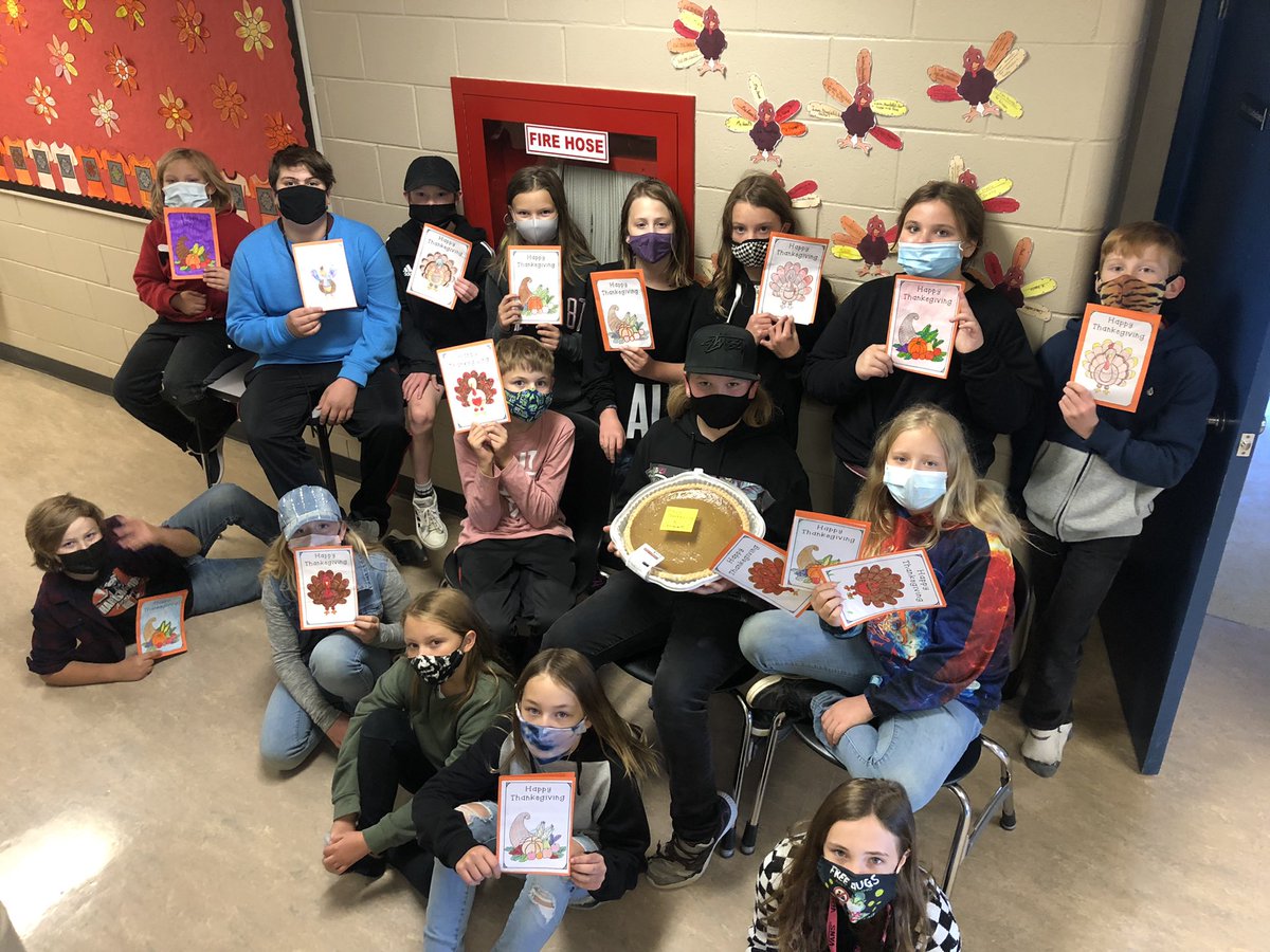 MWSRedcliffPRRD's tweet photo. MWS is thankful for the support of our parent families. Congratulations to our Turkey Trot winners.  Happy Thanksgiving! https://t.co/Nc2FaTaHBK