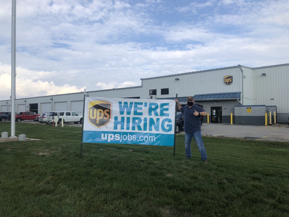 joshcrosser98's tweet photo. Hiawatha’s preparing for peak!  
#upsjobs  
@jrindafernshaw  @TimPope007 
@thuberb22 @ericgriffin86 
@NP_UPSers https://t.co/SkgqJ3c7Oi