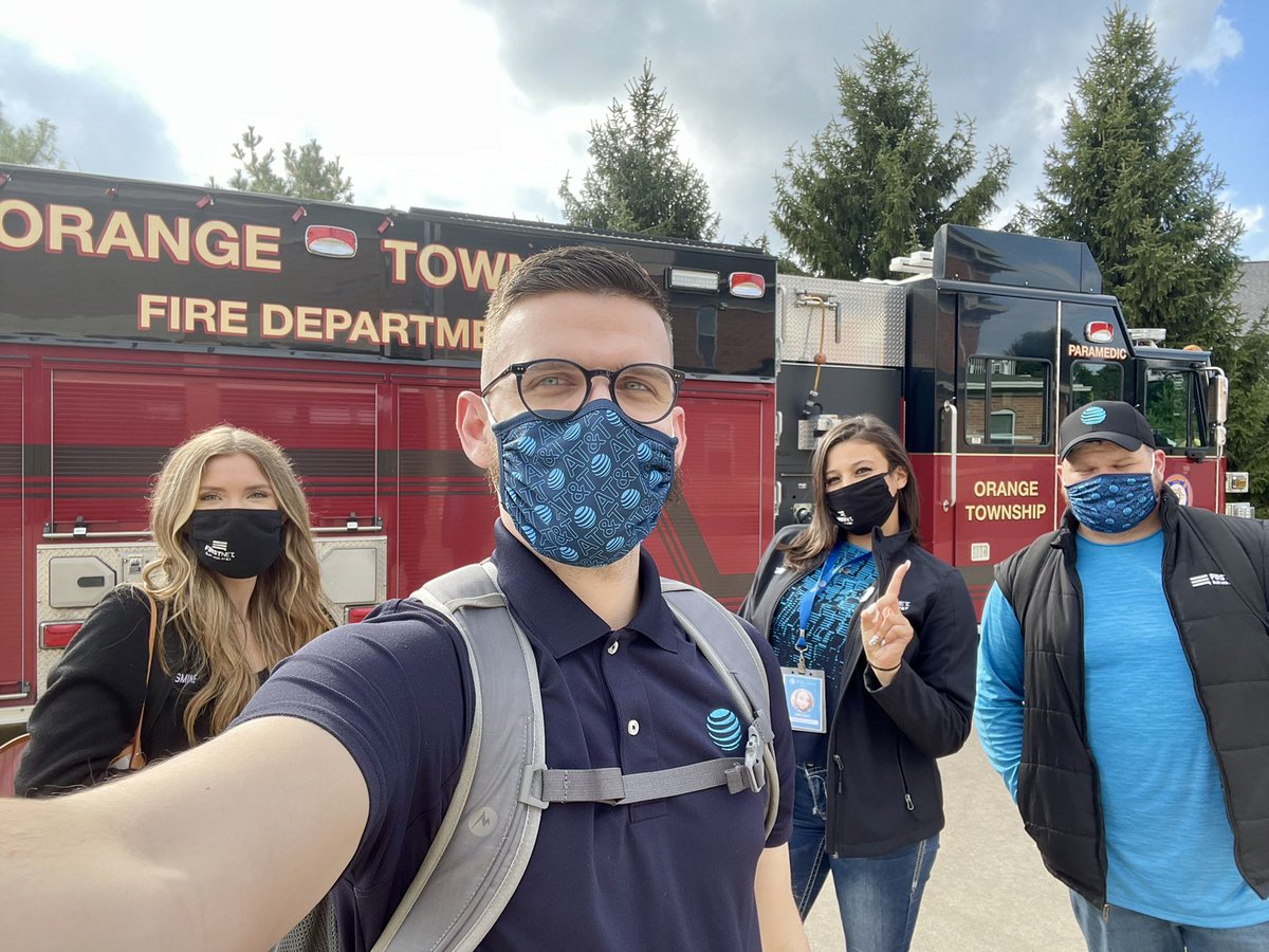 Win As One! Thank you to Orange Township for allowing us to come out and talk about #FirstNet <a href="/Jasmine_Fulmer/">Jasmine Fulmer Redenbaugh</a> <a href="/tiffanyjenkins_/">T.I.F.F.A.N.Y</a>  @M_SchillingATT <a href="/AjDekken/">AJ Dekken</a> <a href="/inju_berry/">Inju Berry</a> @oliveiramikeO @BrianWest_OHPA #LifeAtATT #WinLocal #attemployee #firedepartment #orangetownship