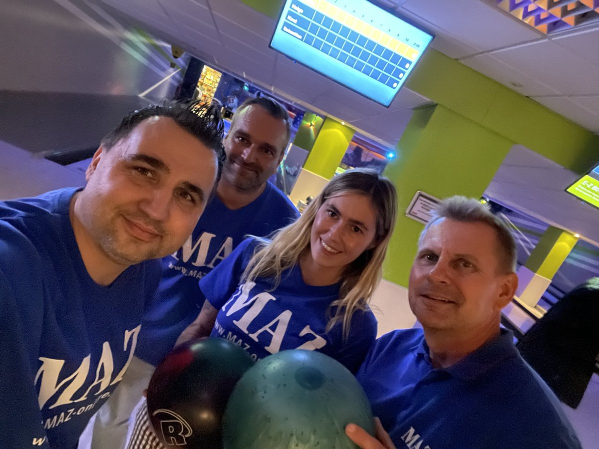 Sebastian Morgner (@smorgner7) on Twitter photo Mit der <a href="/MAZOberhavel/">MAZ Oberhavel</a> heute beim Bowling gezeigt, dass wir nur gemeinsam stark sind. Oder <a href="/misformuse/">Franziska von Werder</a> ? 104, 104, 106, 104 - wow! Mit Franziska von Werder, Knut Hagedorn und Helge Treichel.! #bowling #maz #mazaufdemWeg #Bronze Mit der <a href="/MAZOberhavel/">MAZ Oberhavel</a> heute beim Bowling gezeigt, dass wir nur gemeinsam stark sind. Oder <a href="/misformuse/">Franziska von Werder</a> ? 104, 104, 106, 104 - wow! Mit Franziska von Werder, Knut Hagedorn und Helge Treichel.! #bowling #maz #mazaufdemWeg #Bronze