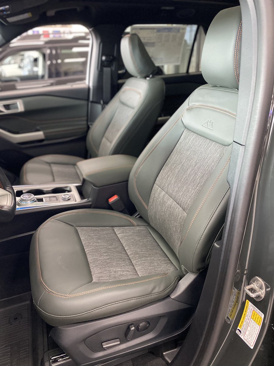 allamericanford's tweet photo. Another 2021 Ford Explorer TIMBERLINE just rolled in. Forged Green Metallic exterior with a beautiful Deep Cypress Activex interior.
STK# 211694
Price: $51,995
#explorer #explorertimberline #timberline #suv https://t.co/PR27YNvgYb