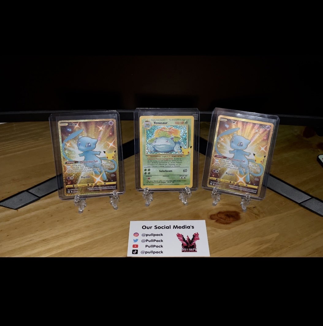 PullPack's tweet image. 😍🔥 BOOM 🔥😍
🎉 Hit some of the chase cards 🎉
Only 16 packs in for one of our page owners👀
•
•
#pokemon #pokemon25 #Pokemon25th #PokemonCelebrations #pokemonCards #pokemonopening #pokemoncommunity