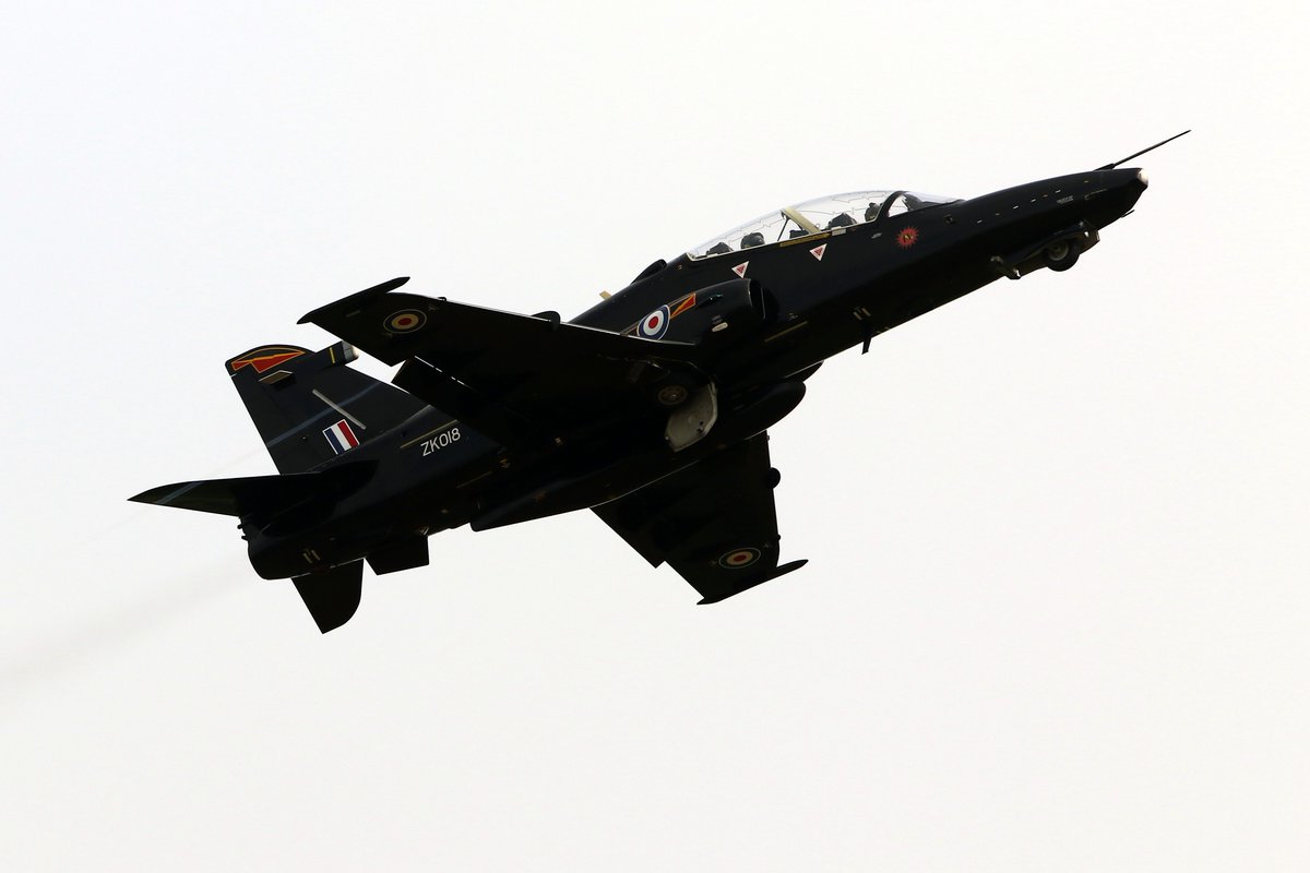 HardernJohn's tweet photo. Few shots from a half hour visit to RAF Shawbury today with an over shoot from a Valley Hawk T2  08/10/2021 https://t.co/GAnJ0UoyOC