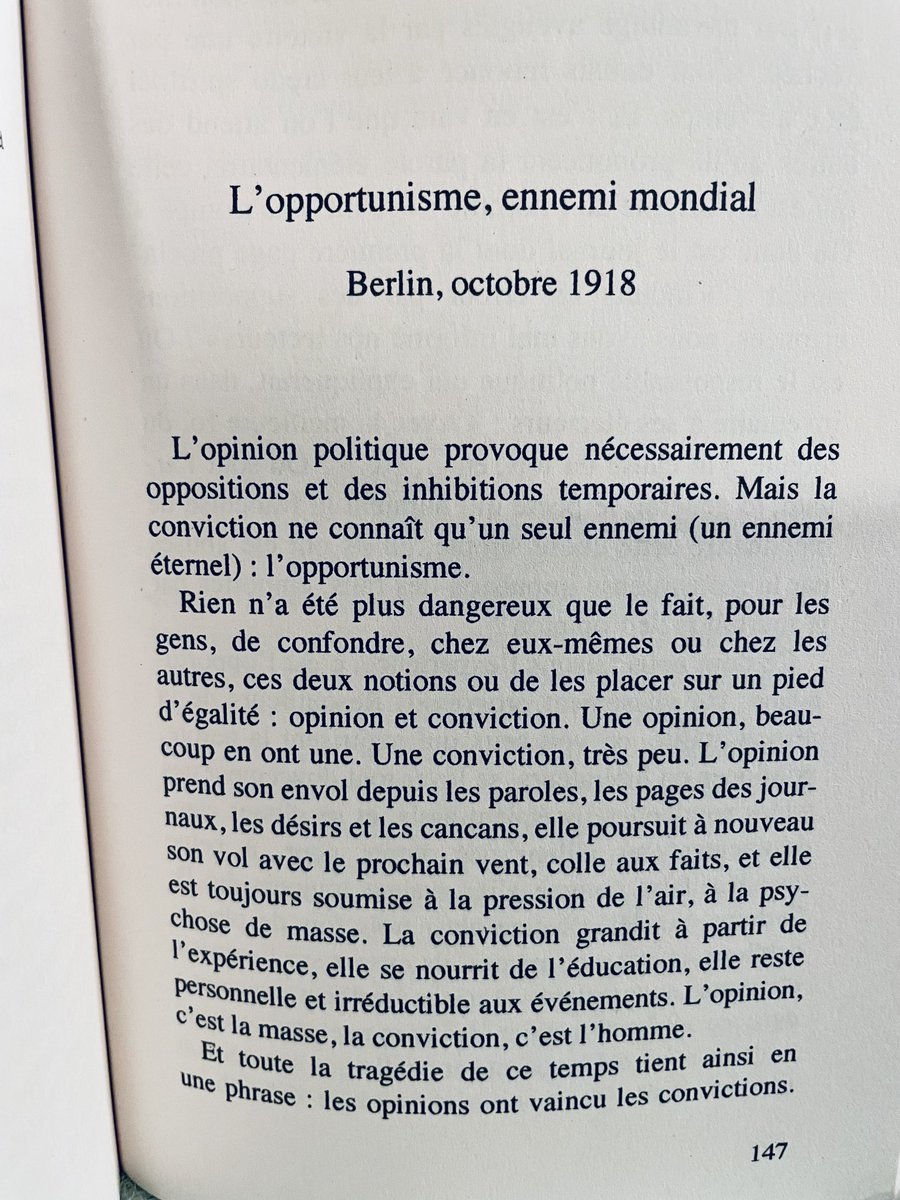 erwanlenoan's tweet photo. Zweig
« toute la tragédie de ce temps tient ainsi en une phrase : les opinions ont vaincu les convictions » https://t.co/DpOHYJBEtR