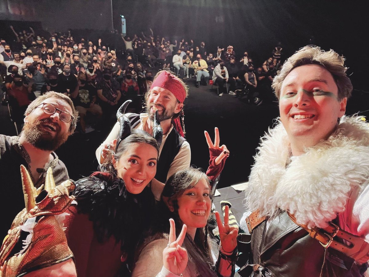 OutsideXbox's tweet photo. great big huge giant thanks to all the folks who came to tonight's Oxventure D&amp;D show at @EGX 💕 https://t.co/09vu3EgRbz