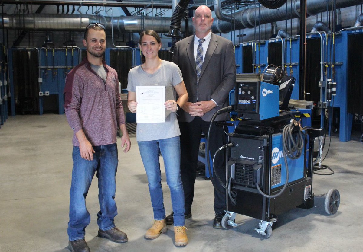 as4myers's tweet photo. Proud of my girl for achieving the AWS D1.1 Welding Certification @NOHS17350 She is one of first certified welders from the Colonial CTC. @asmyers23 #welding #migweld #girlswhoweld https://t.co/VZ05f1PKQt