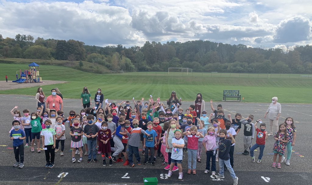 Northville is proud of all our students who completed their summer reading 📚 and math passport 🧮 . They enjoyed a Dance Party 🕺 💃 @msmeganlitcoach <a href="/AllenM4TH/">Carrie Allen</a> <a href="/GovNedLamont/">Governor Ned Lamont</a> #NEScares 💚🐮