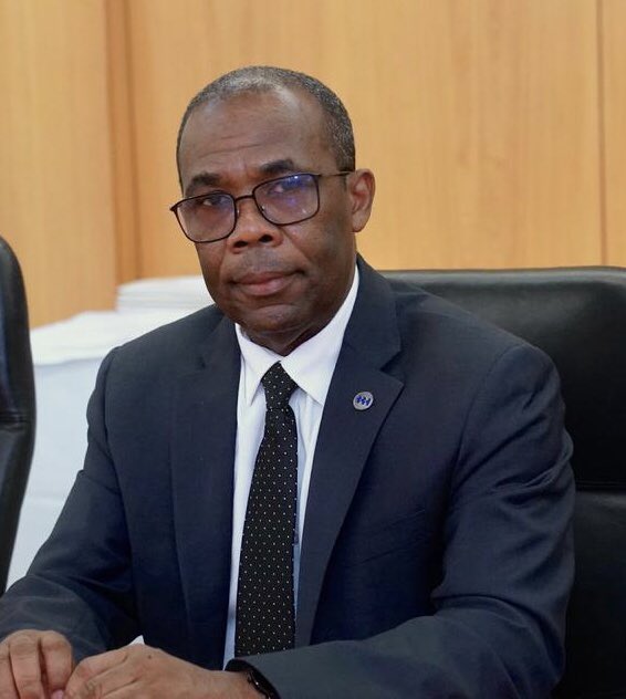 BRHHaiti's tweet photo. Le DG de la BRH, M. Ronald Gabriel a participé ce matin à un atelier regroupant des experts français et caribéens autour du thème:”Coopération et innovation : sources de financement pour la Caraïbe“ dans le cadre de l’AG de la #CORPUCA. 1/2 https://t.co/fVG3RWLt3f