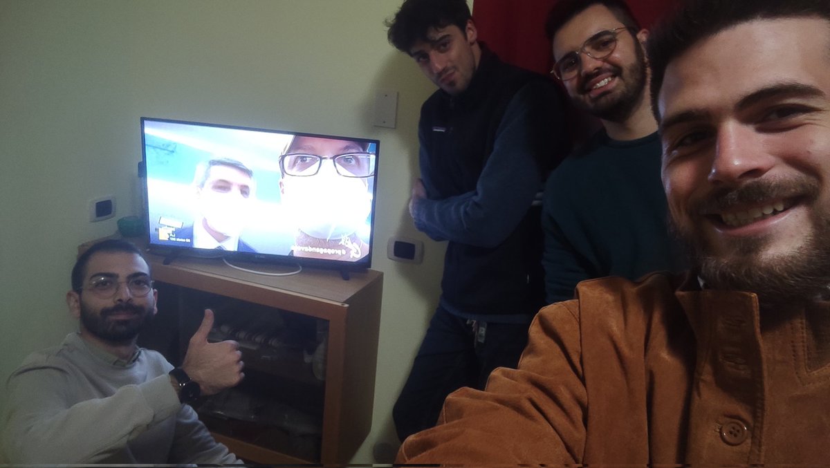 Matteo Bonanni (@matteobonanni3) on Twitter photo Anche dal @festivalsociolo, <a href="/welikeduel/">Propaganda Live</a> non si perde🔥
<a href="/zdizoro/">Diego Bianchi</a> leader carismatico! Anche dal @festivalsociolo, <a href="/welikeduel/">Propaganda Live</a> non si perde🔥
<a href="/zdizoro/">Diego Bianchi</a> leader carismatico!
