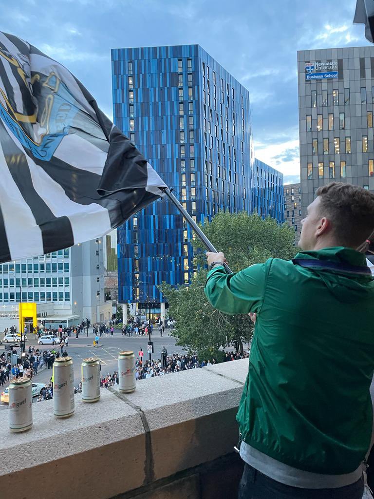 Fenaz⬛️⬜️ tweet media