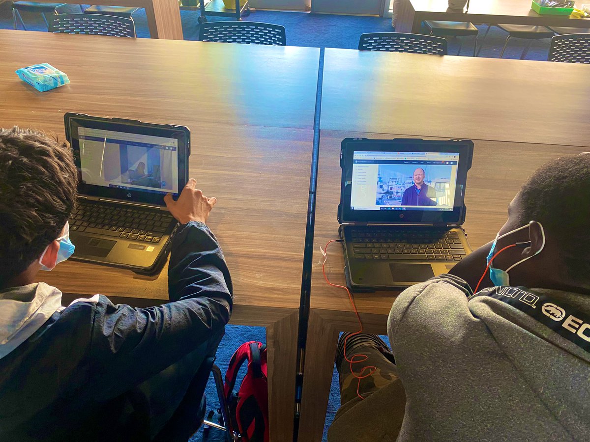 Wrapping up our advising presentations/sessions and ending this week strong! <a href="/MfffScholarship/">Marvy Finger Family Foundation Scholarship</a> and <a href="/HISDCTE/">Houston ISD CTE</a> Career Readiness Workshops are making way into every <a href="/HISDHighSchools/">HISDHighSchools</a>. Request an advisor to present on your campus by visiting our website in our bio. #CCMR