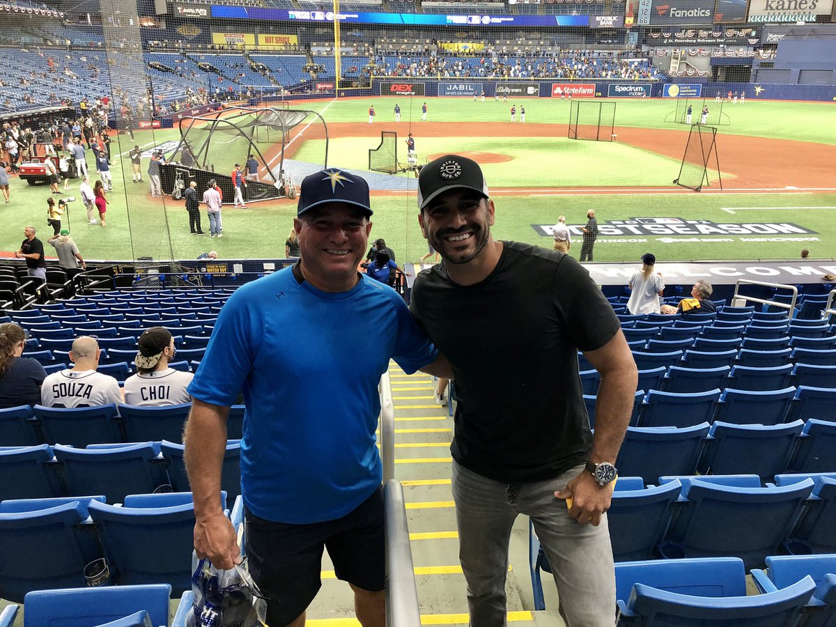 Roberto_M_Jr's tweet photo. Game 2 ALDS with Pops. Let’s go @RaysBaseball! https://t.co/1orO1cX3C5