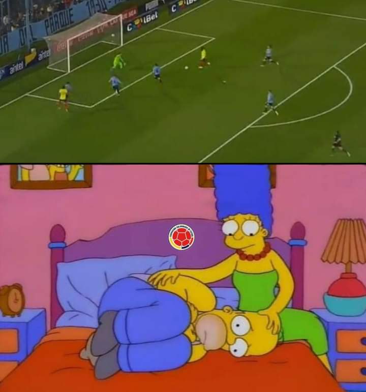 PlataBerrio's tweet photo. Aun sin entender como Duvan Zapata no Fusiló a Muslera, desperdiciando lo que tal vez pudo ser la Victoria ante Uruguay. https://t.co/u7wqosjfIF