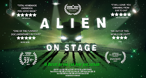 EricAntonell's tweet photo. Al marge de la ingenuïtat i la carrincloneria de la proposta, #AlienOnStage demostra com la il·lusió pot superar qualsevol obstacle. Un documental que reflecteix l'entusiasme i el coratge d'un grup de teatre amateur capaç d'adaptar i estrenar Alien al West End londinenc #Sitges21 https://t.co/XR3W5savmj