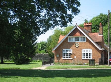 CombeReadingRoom tweet media