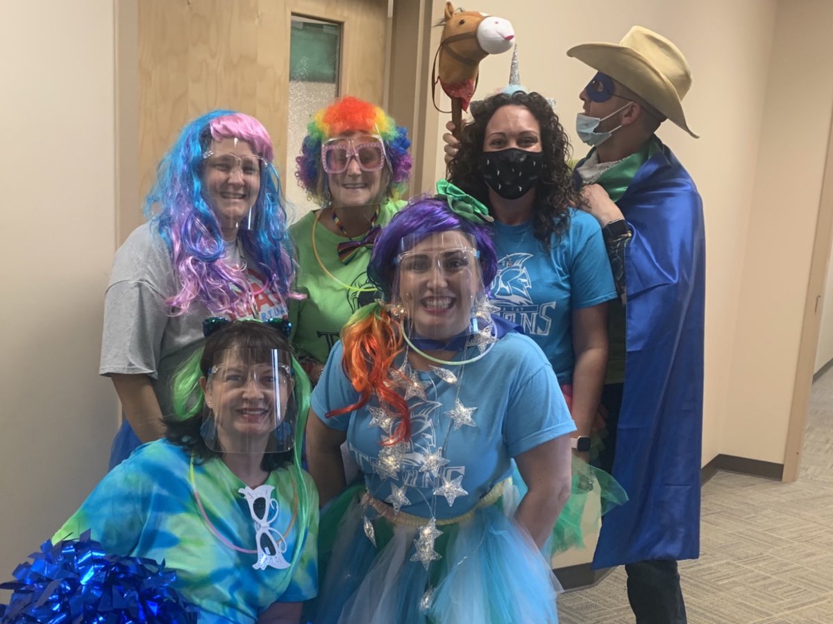 A BIG shout out to Brigitte Wagner ⁦<a href="/brigitteawagner/">Brigitte Wagner</a>⁩ for always supporting your teachers and students, allowing us to have fun while learning, caring about us, feeding us, setting high expectations and “Being the Coffee Bean”.Great year at the Cay! ⁦<a href="/tegacaytitans/">Tega Cay Titans</a>⁩