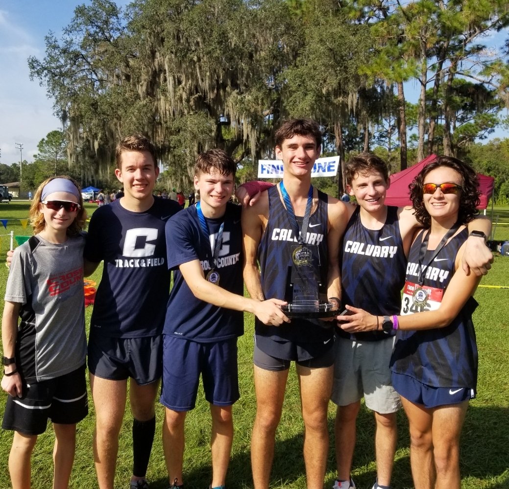 calvary_xc's tweet photo. 🏃‍♂️🏆🏃‍♀️🏆
Great day at the Tampa Bay private school championship!
Both teams finished 2nd to wrap up the regular season.
Next up Districts on 10/26
@SportsCalvary #WeAreWarriors https://t.co/Xk0kQEIquC
