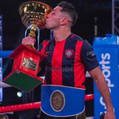 AleCuervoSilva's tweet photo. #NuevaFotoDePerfil https://t.co/g5Rgof0XWc