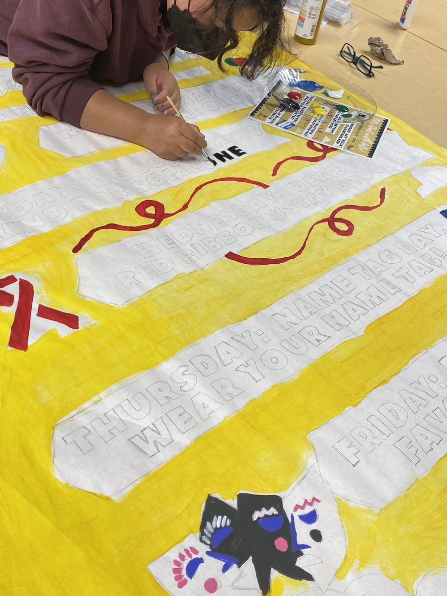 OMCWellness_'s tweet photo. Start With Hello Campaign Poster Came to Life! #oxnardmiddlecollege #Griffins #StartWithHello #SpirtWeek https://t.co/mIUKj4a8eu