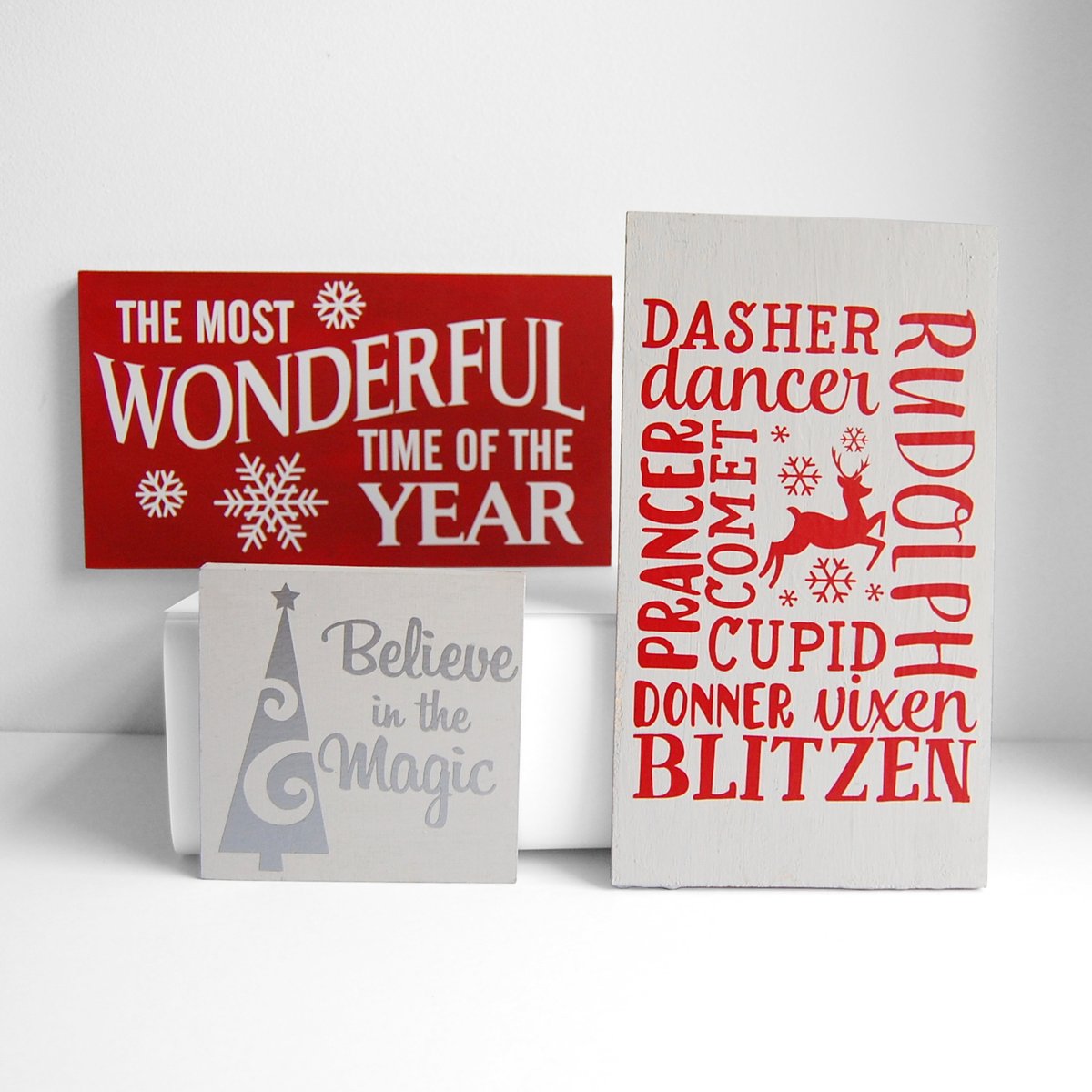 Fred_ArtWalk's tweet photo. Ellen Missio's home decor and leather jewelry.
This fun and funky collection will add colour to your life. Liven up your decor with signs and kitchen towels, with screen print, applique or stenciled designs, or add a unique statement to your wardrobe with leather jewelry! 
#dtk https://t.co/SHQHJVZKfM