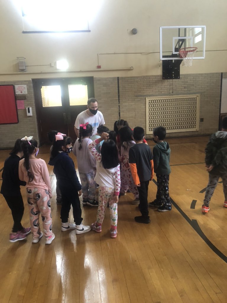 What an honor for <a href="/SchubertCPS/">Schubert</a>! Today our students had the opportunity to learn from Kevin (<a href="/AdoptAGymKM/">Kevin McGrath</a>). An amazing lesson using the equipment funded by <a href="/MrBiehlsPE/">Derrick Biehl</a>’s former students! Thanks Patterson Elementary!