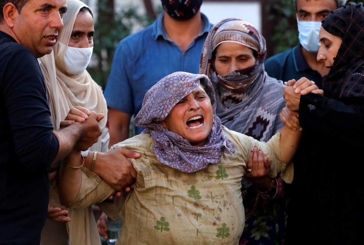 hm___h's tweet photo. #كشمير_تباد

اللهم انصر إخواننا المسلمين في الهند

اللهم ارحم ضعفهم واجبر كسرهم وتولَّ أمرهم https://t.co/XREdBLJcKx