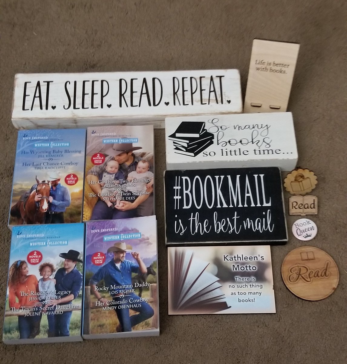 JerseyGirlBook's tweet photo. Today's Book Mail: October @HarlequinBooks Love Inspired Western Collection #Harlequin #LoveInspired #WesternCollection https://t.co/oWwCl4sPrk