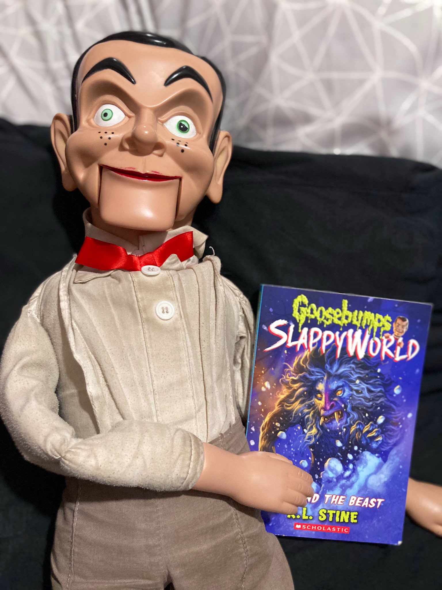  Happy Birthday R.L Stine!

Thanks for all the Goosebumps!       
