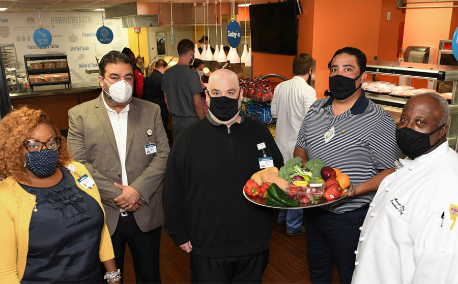 harrishealth's tweet photo. Happy #HealthcareFoodServiceWeek to our food and nutrition team at Harris Health. You all play an integral part in day-to-day operations—preparing health meals for patients and staff. Thank you for your continued dedication! https://t.co/zVVUtdKEBa