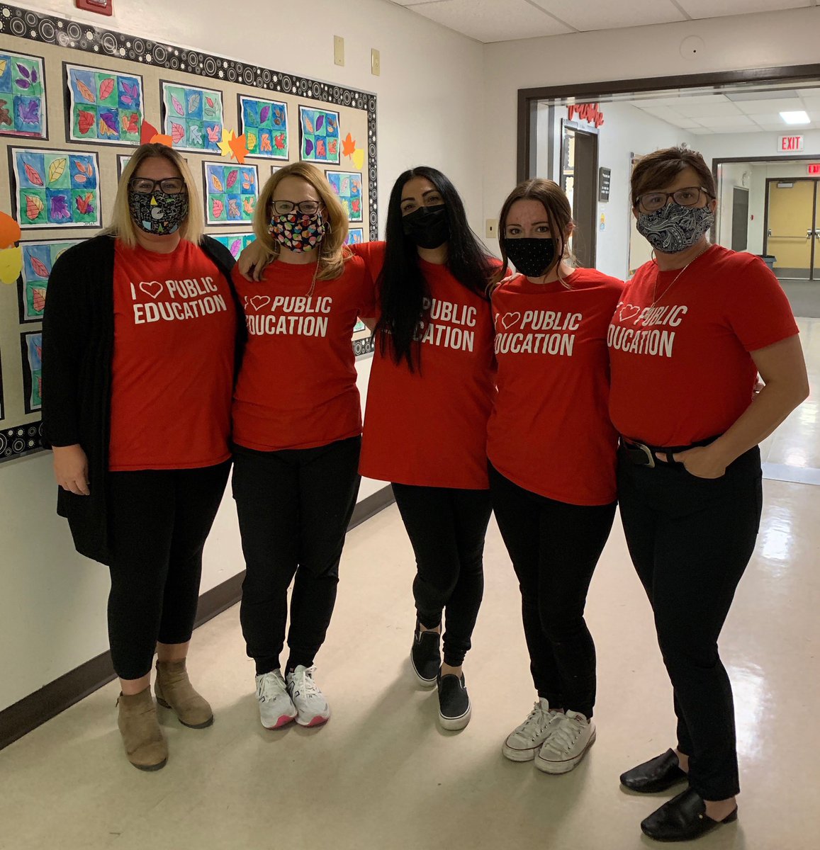 AguirreJill's tweet photo. Our elementary hallway proudly supporting public education! ♥️🍎On Fridays .. we wear red! #RedforEd  #RedForEdAB #local55 @ATALocal55 @MsTurkoClass @StESeton_CCSD https://t.co/e2SFRJGFzU