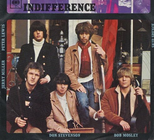 Clarkophile's tweet image. #FaveArtistTop15 #MobyGrape
#7 “Indifference” (Skip Spence) Opening riff &amp;amp; psychedelic coda sound uncannily like Hendrix. Later on, Doobie Brothers would base entire career on MG’s astonishing harmonies (cf.“is to find”/“brings you down”/“blows my mind”). 
youtu.be/BkNtpInZFZ4